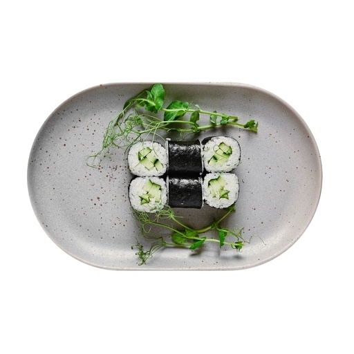 m Ролл с огурцом